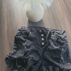 Size 27 black shorts high rise